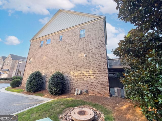 2256 Royal Vineyard Lane SE, Smyrna, GA 30080