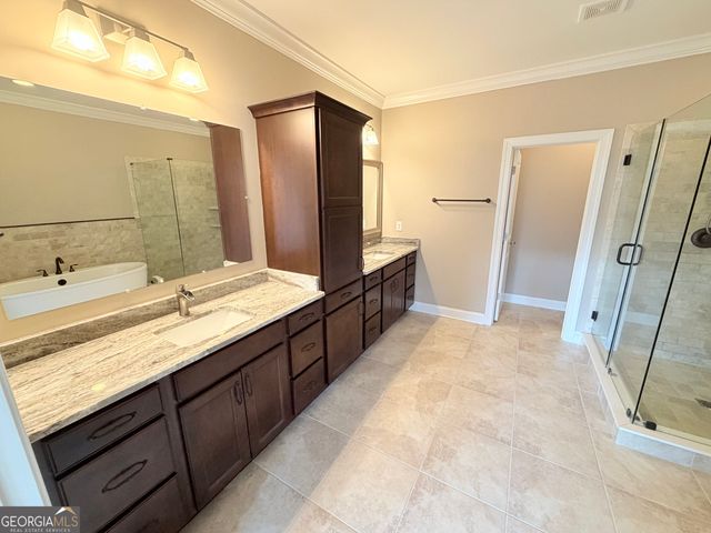 2256 Royal Vineyard Lane SE, Smyrna, GA 30080