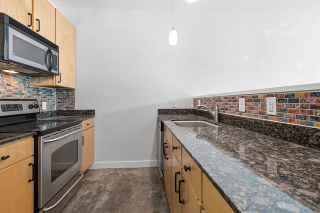 926 Woodland St Unit 109, Nashville, TN 37206