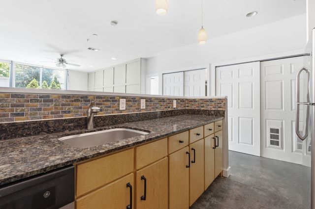 926 Woodland St Unit 109, Nashville, TN 37206