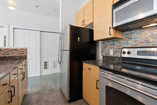 926 Woodland St Unit 109, Nashville, TN 37206