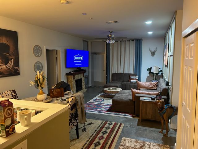 926 Woodland St Unit 109, Nashville, TN 37206