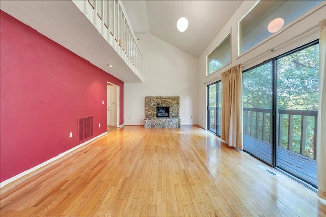 3067 Green Hill DR, Salem, VA 24153