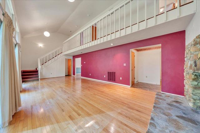 3067 Green Hill DR, Salem, VA 24153
