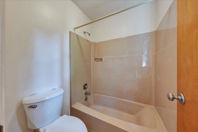 3067 Green Hill DR, Salem, VA 24153