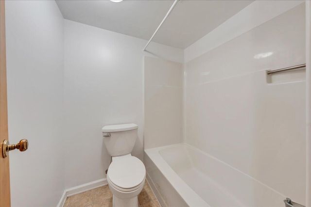 3067 Green Hill DR, Salem, VA 24153