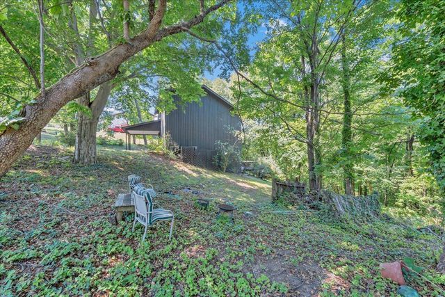 3067 Green Hill DR, Salem, VA 24153