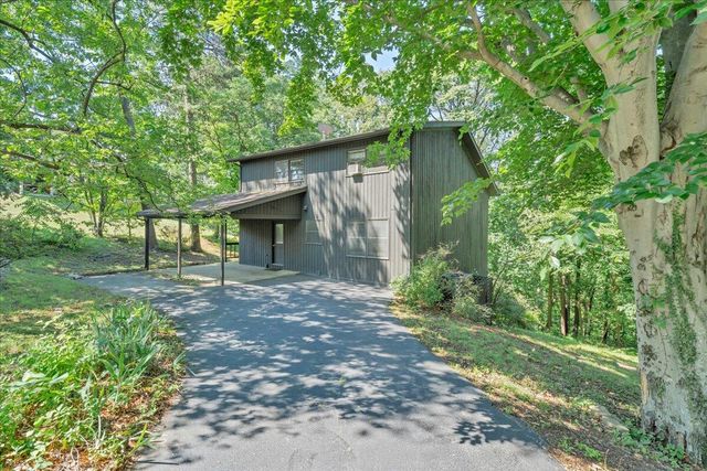 3067 Green Hill DR, Salem, VA 24153