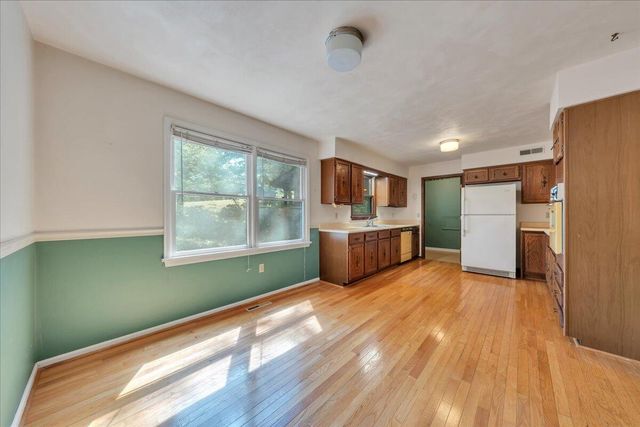 3067 Green Hill DR, Salem, VA 24153
