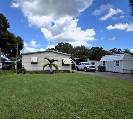 3037 SE 27th Street, Okeechobee, FL 34974