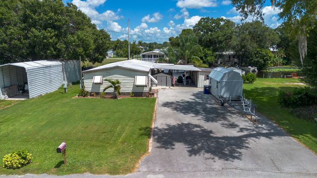 3037 SE 27th Street, Okeechobee, FL 34974
