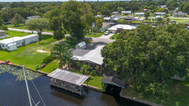 3037 SE 27th Street, Okeechobee, FL 34974