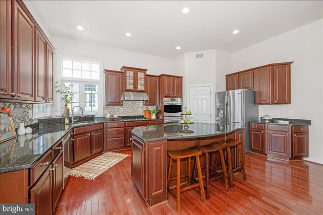 11117 POTOMAC OAKS DR, Rockville, MD 20850