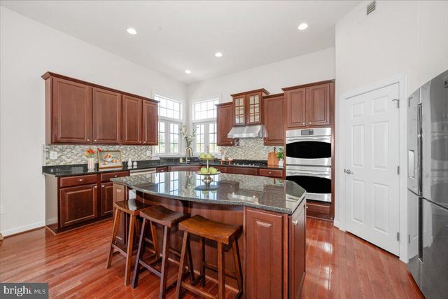 11117 POTOMAC OAKS DR, Rockville, MD 20850