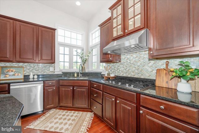 11117 POTOMAC OAKS DR, Rockville, MD 20850