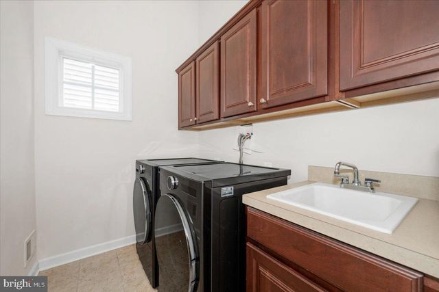 11117 POTOMAC OAKS DR, Rockville, MD 20850