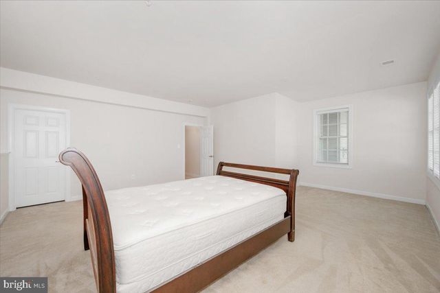 11117 POTOMAC OAKS DR, Rockville, MD 20850