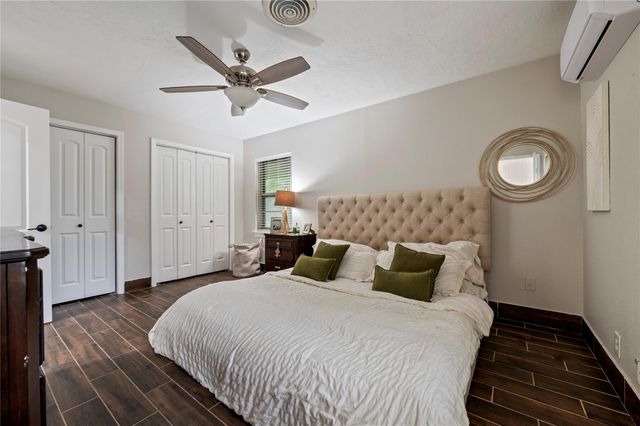 1803 Edgehill Road, Pasadena, TX 77502