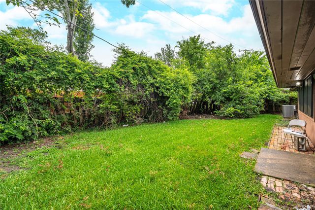 1803 Edgehill Road, Pasadena, TX 77502