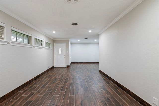 1803 Edgehill Road, Pasadena, TX 77502