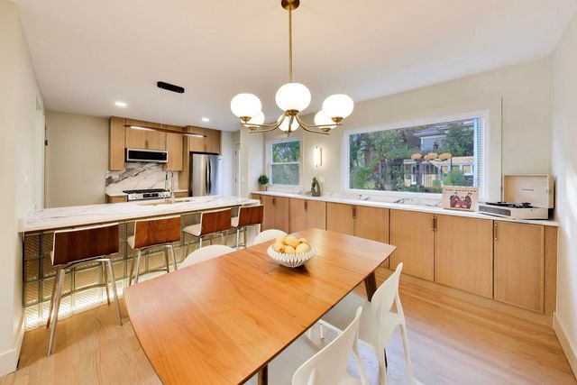 406 South Boulevard C, Evanston, IL 60202