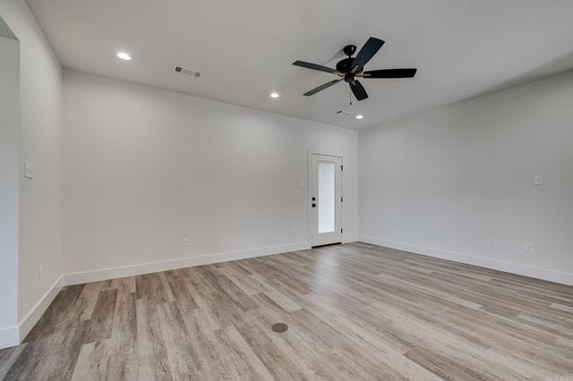 8 Dandelion, Greenbrier, AR 72058