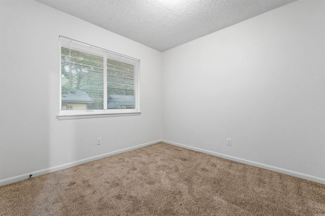 8628 Woodridge Drive, Sherwood, AR 72120