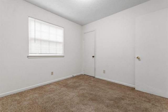 8628 Woodridge Drive, Sherwood, AR 72120