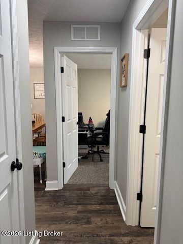 2742 Bagby Way, Louisville, KY 40216