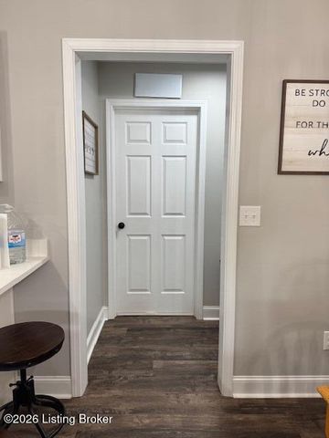 2742 Bagby Way, Louisville, KY 40216