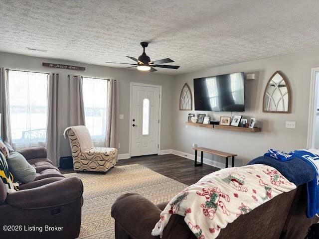 2742 Bagby Way, Louisville, KY 40216