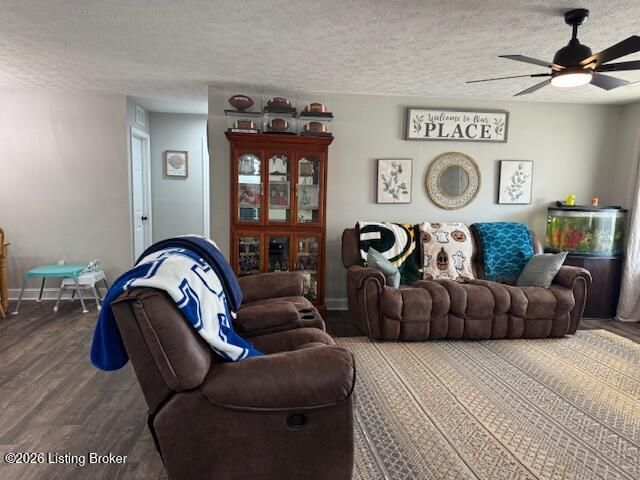 2742 Bagby Way, Louisville, KY 40216