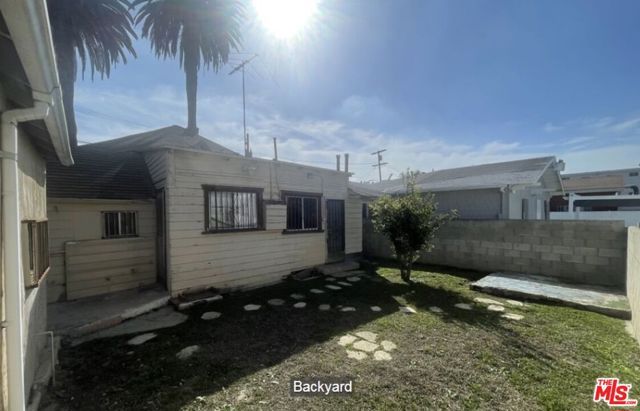 1185 N Normandie Avenue, Los Angeles, CA 90029