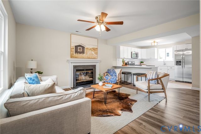 930 Admiral Gravely Blvd, Henrico, VA 23231