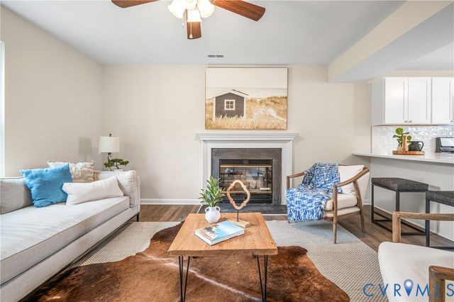 930 Admiral Gravely Blvd, Henrico, VA 23231