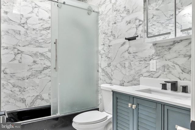 5516 CATHARINE ST, Philadelphia, PA 19143