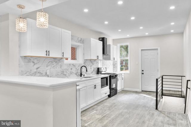 5516 CATHARINE ST, Philadelphia, PA 19143