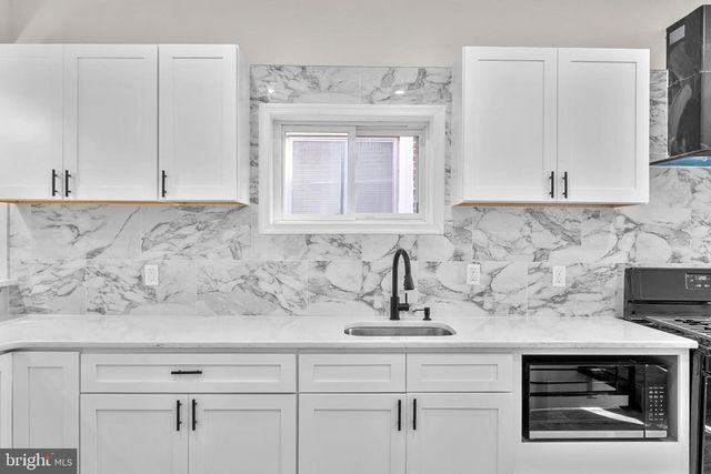 5516 CATHARINE ST, Philadelphia, PA 19143