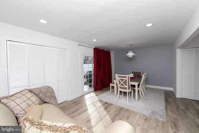 126 ROCKLAND DR, Willingboro, NJ 08046