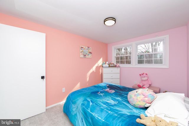 126 ROCKLAND DR, Willingboro, NJ 08046