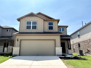 187 Papaya DR, Buda, TX 78610