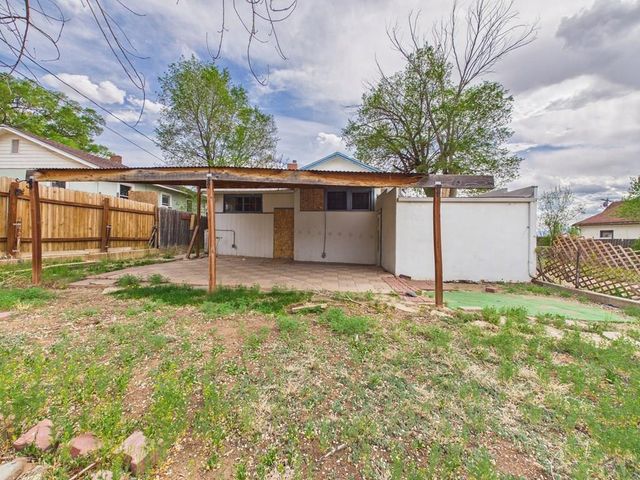 807 E 12th St, Pueblo, CO 81001
