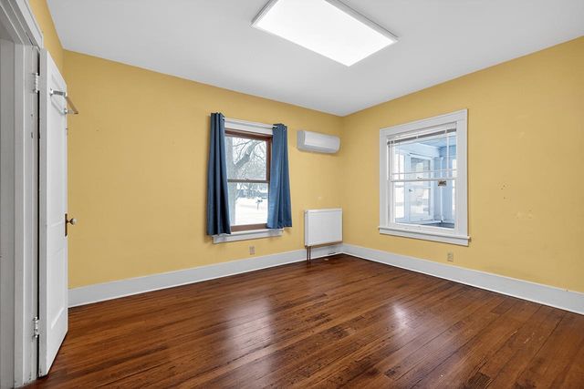 2114 Lane Avenue, Elkhart, IN 46517