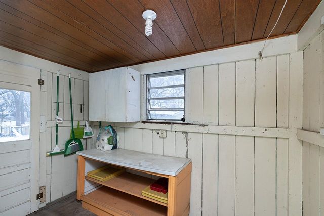 2114 Lane Avenue, Elkhart, IN 46517