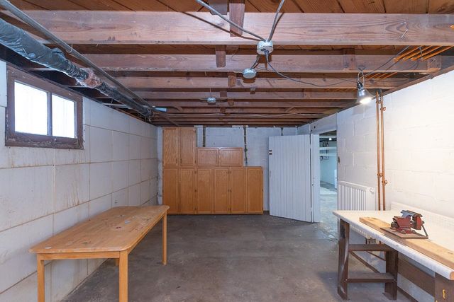 2114 Lane Avenue, Elkhart, IN 46517