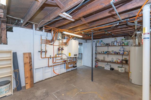 2114 Lane Avenue, Elkhart, IN 46517