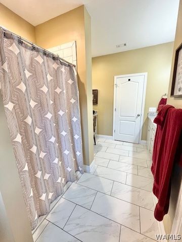 5240 University Gardens, Cottondale, AL 35453