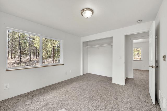 16506 Sprague Loop, La Pine, OR 97739