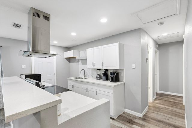 6331 Fenway Street, Dallas, TX 75217