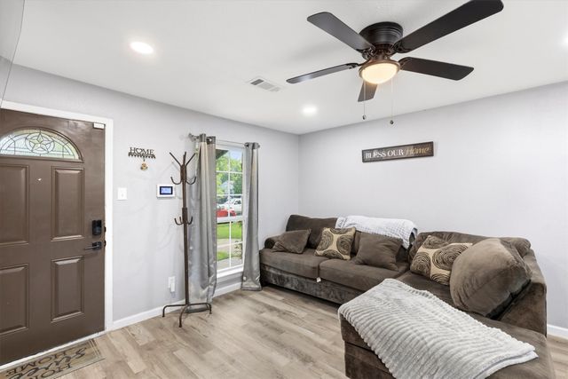 6331 Fenway Street, Dallas, TX 75217